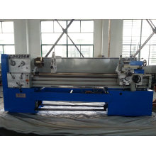 Máquina de torno CD6250b / 2000mm de fabricación profesional